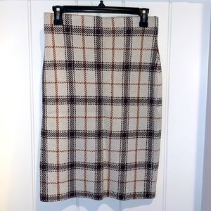 NWT Ann Taylor Brown Black and Cream Plaid Pencil Skirt Women’s Size Small